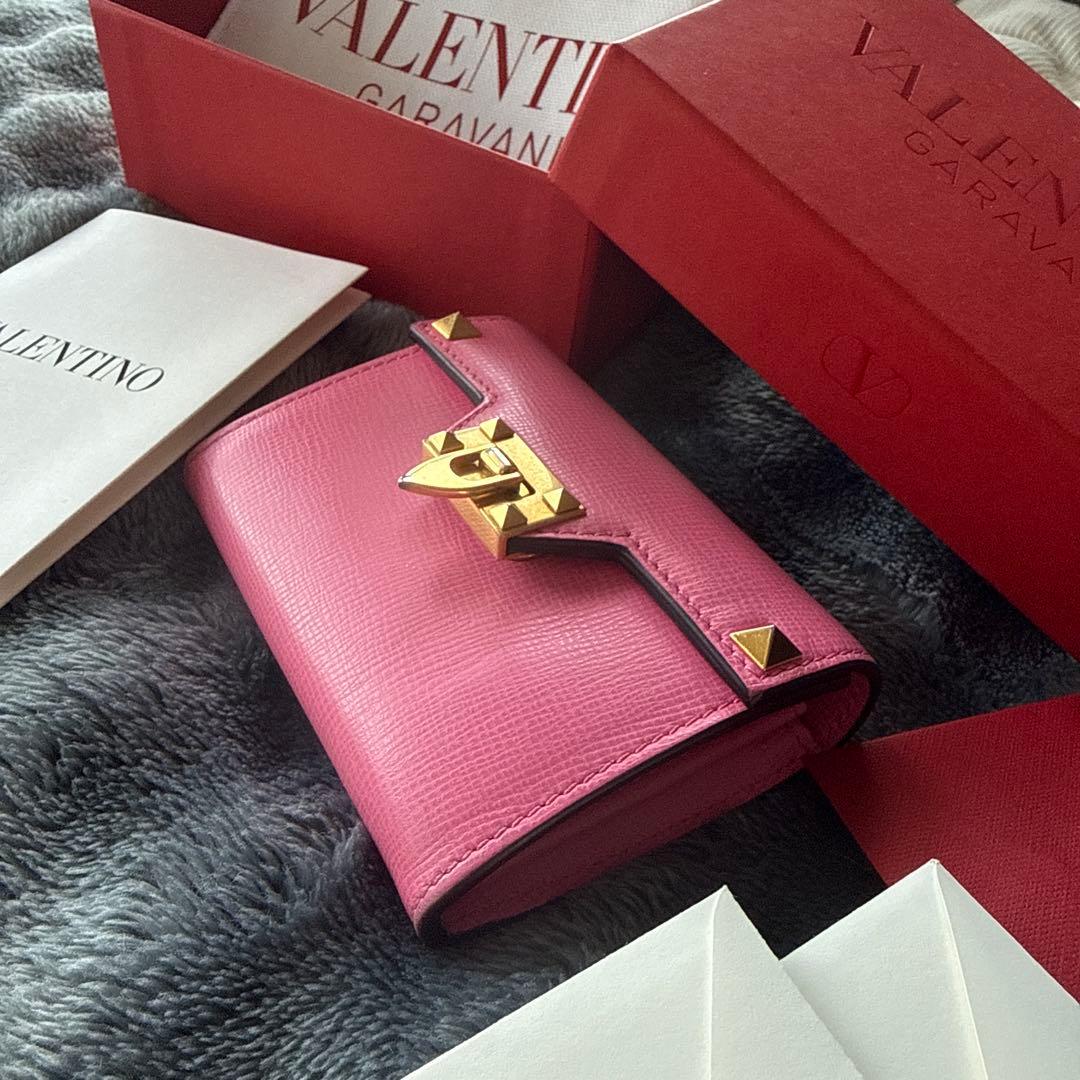 VALENTINO GARAVANI 二つ折り財布 ピンク