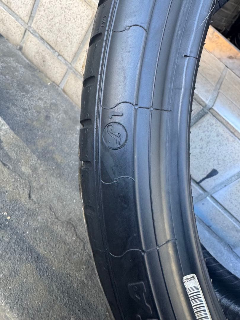 ピレリ255/30ZR20. 355/25ZR20 認証Lマークタイヤ
