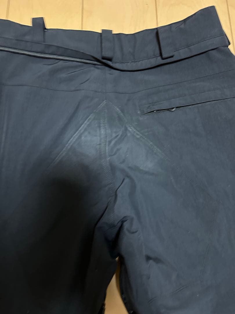 VOLCOM GORE-TEX スノーボードウェア　パンツ　ブラック