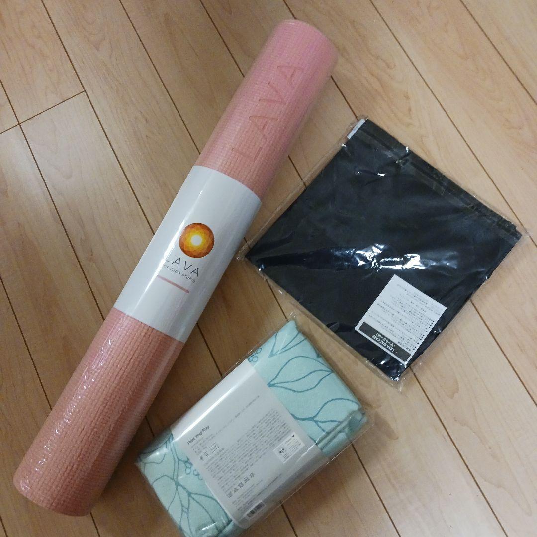 【新品未使用】LAVA ヨガマット 収納バッグスカーラ　ミッキーラグ　セット