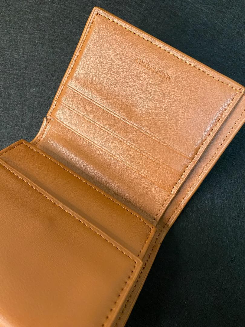 CELINE 三つ折財布