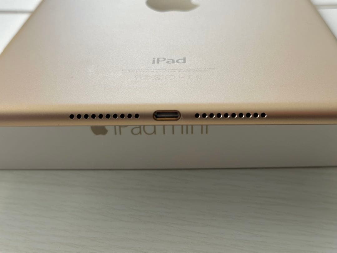 iPad mini4 32GB ゴールドWi-Fi+セルラーモデル