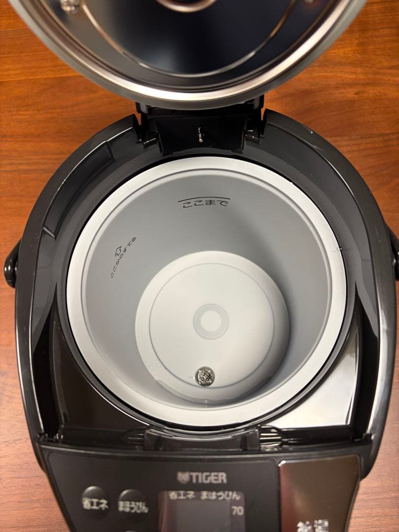タイガー　電気ポット　2.2L PIS-G220KE