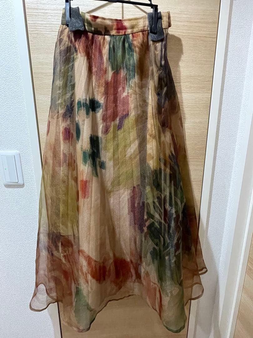 アメリヴィンテージ UND WILLOW PAINT PLEATS SKIRT
