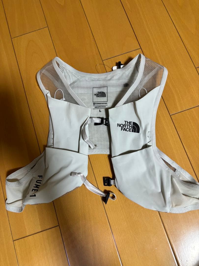 THE NORTH FACE ランニングベスト ヒューム1