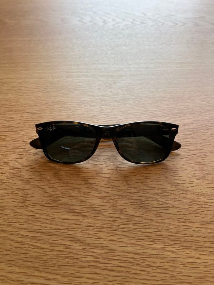 渡*辺様 レイバン　RB2132 NEW WAYFARER