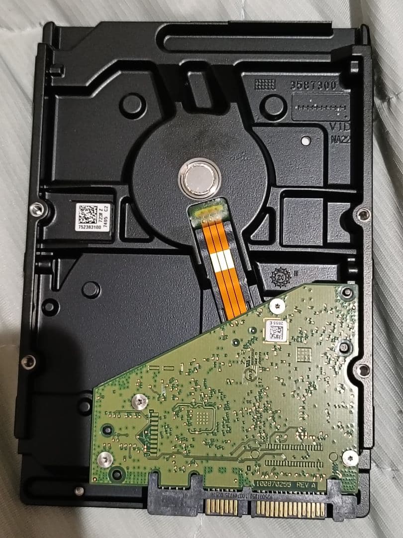 ぴ太郎 Seagate IronWolf ST2000VN003
