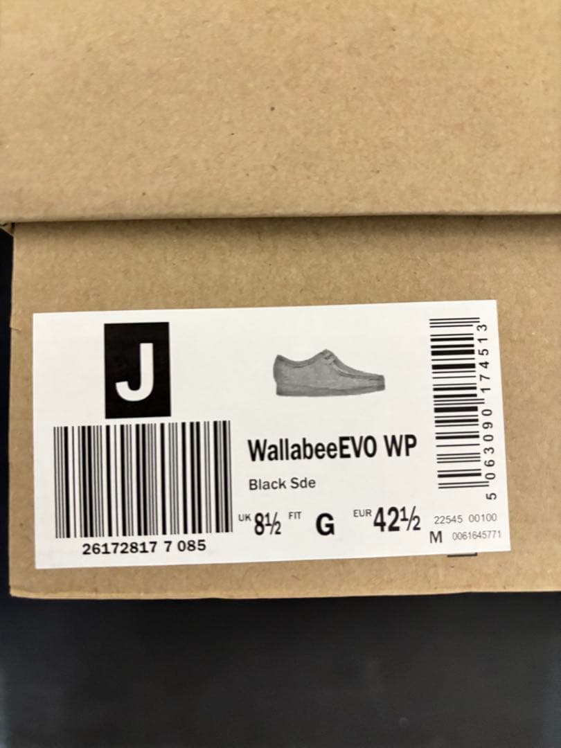 【美品】国内正規品 クラークス ワラビーEVO WP 26.5cm UK8.5