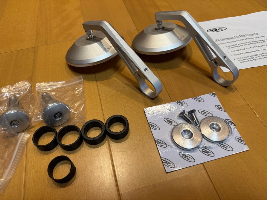 トライアンフTECバーエンドミラー　Bonneville T120 T100
