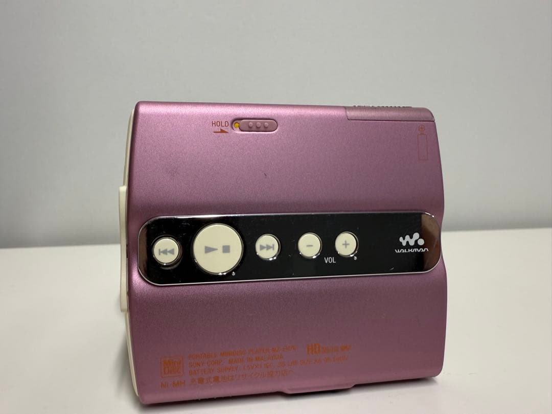 SONY ソニー　MDウォークマン MZ-EH70