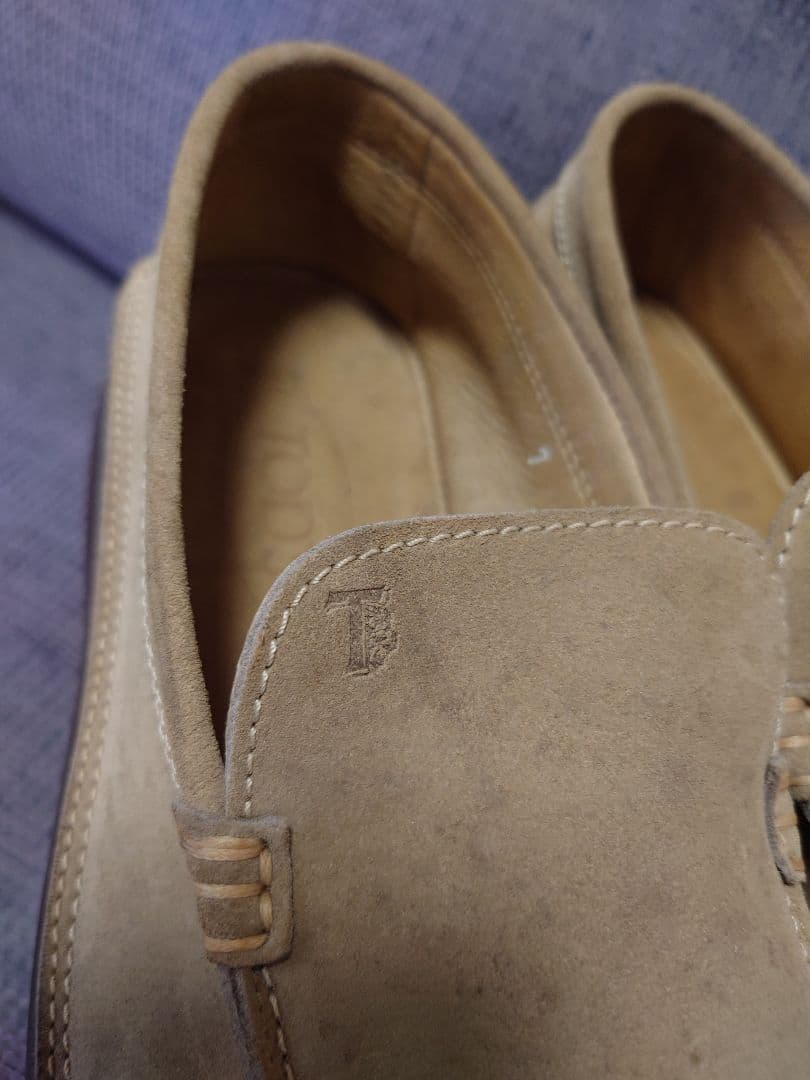 トッズTOD'Sスウェードローファードライビングシューズカーキサイズ7