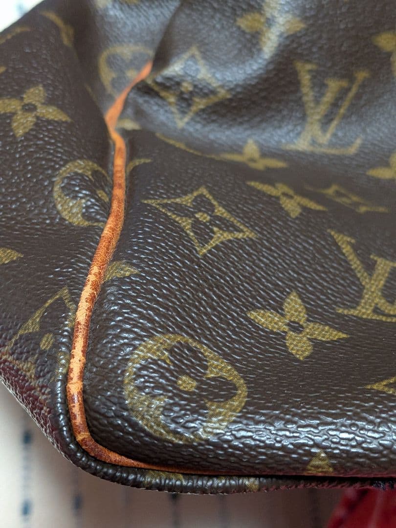 LOUIS VUITTON　ルイヴィトン　ボストンバック