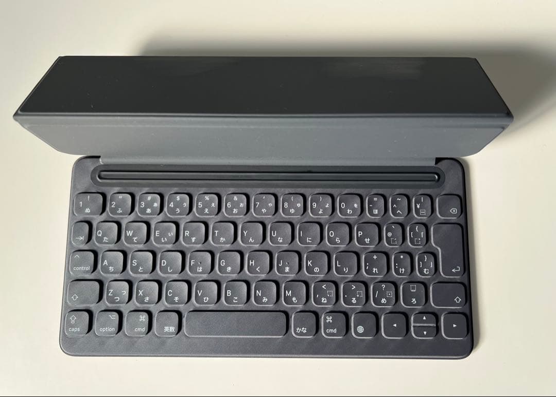 純正 Apple iPad スマートキーボード MPTL2J/A