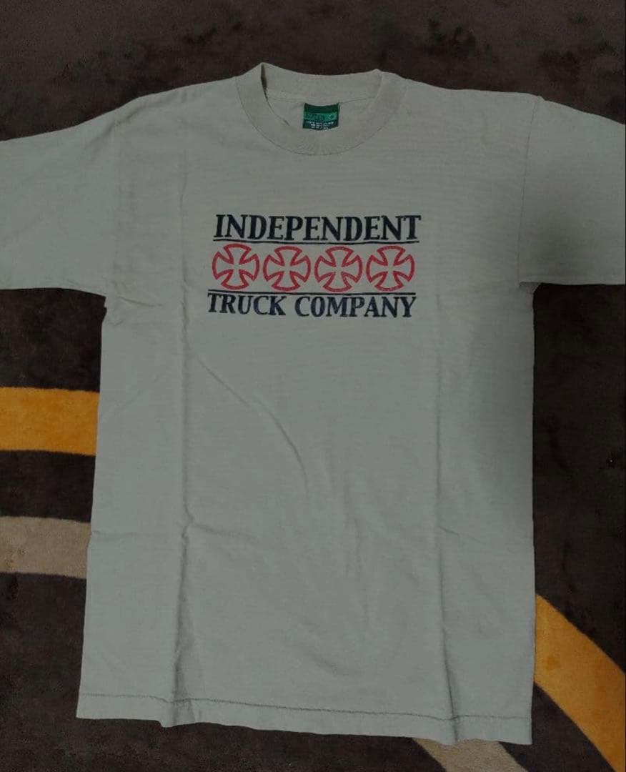 INDEPENDENT トラックカンパニー Tシャツ Mサイズ