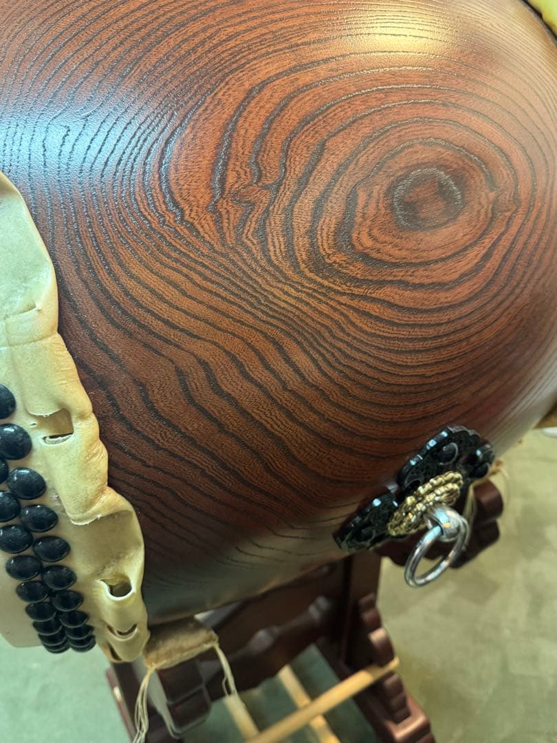 【和太鼓】美！1尺5寸長胴宮太鼓(鼓面径45ｃｍ）本赤欅材■奉納用台付き☆値下げ