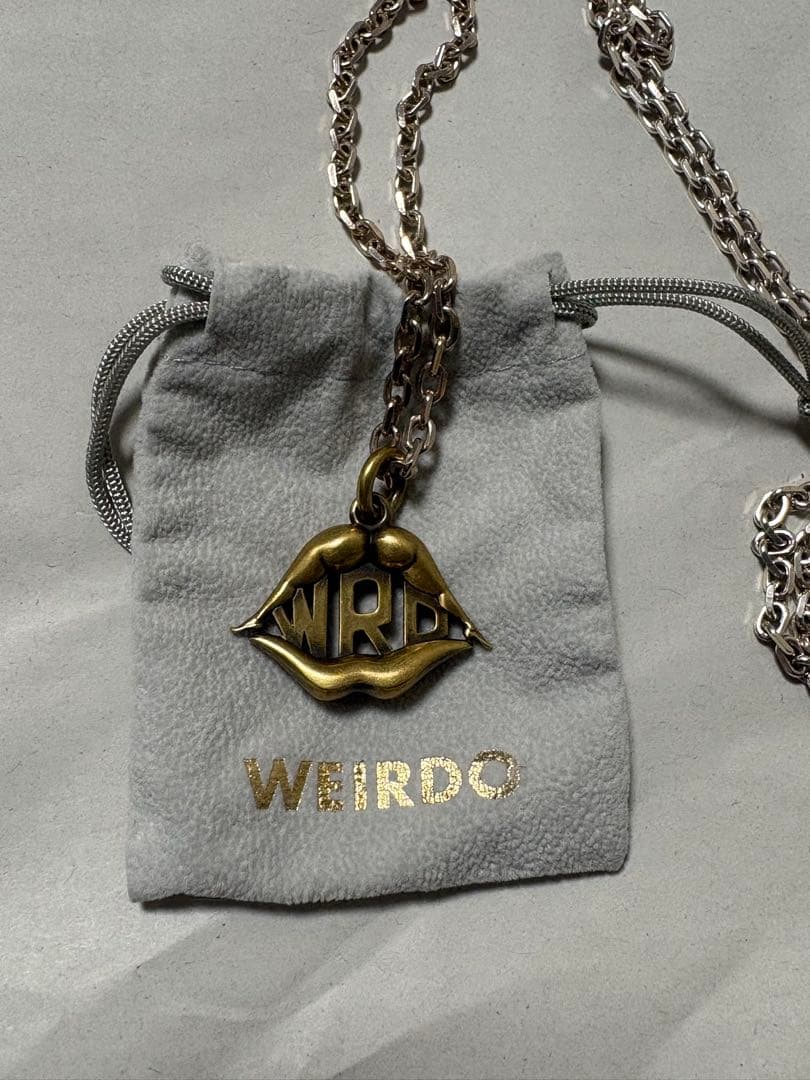 weirdo リップ ネックレス(チェーン付き)