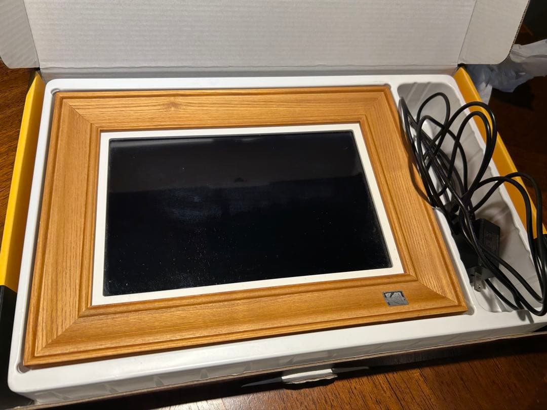 Kodak 10インチ FHDデジタルフォトフレーム Wi-Fi対応