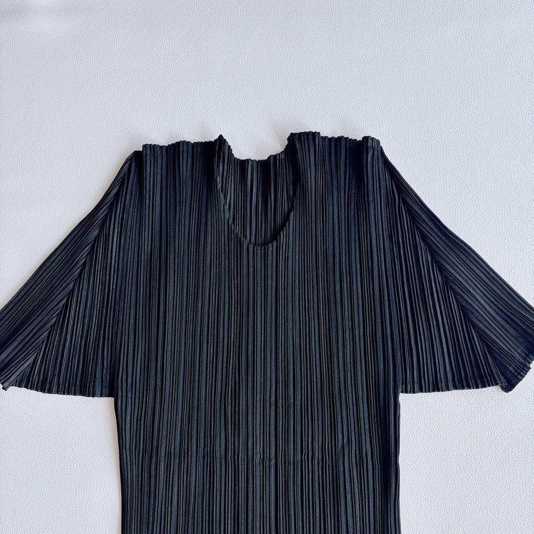 極美品✨PLEATS PLEASEプリーツプリーズ　トップス　半袖　サイズ4 黒