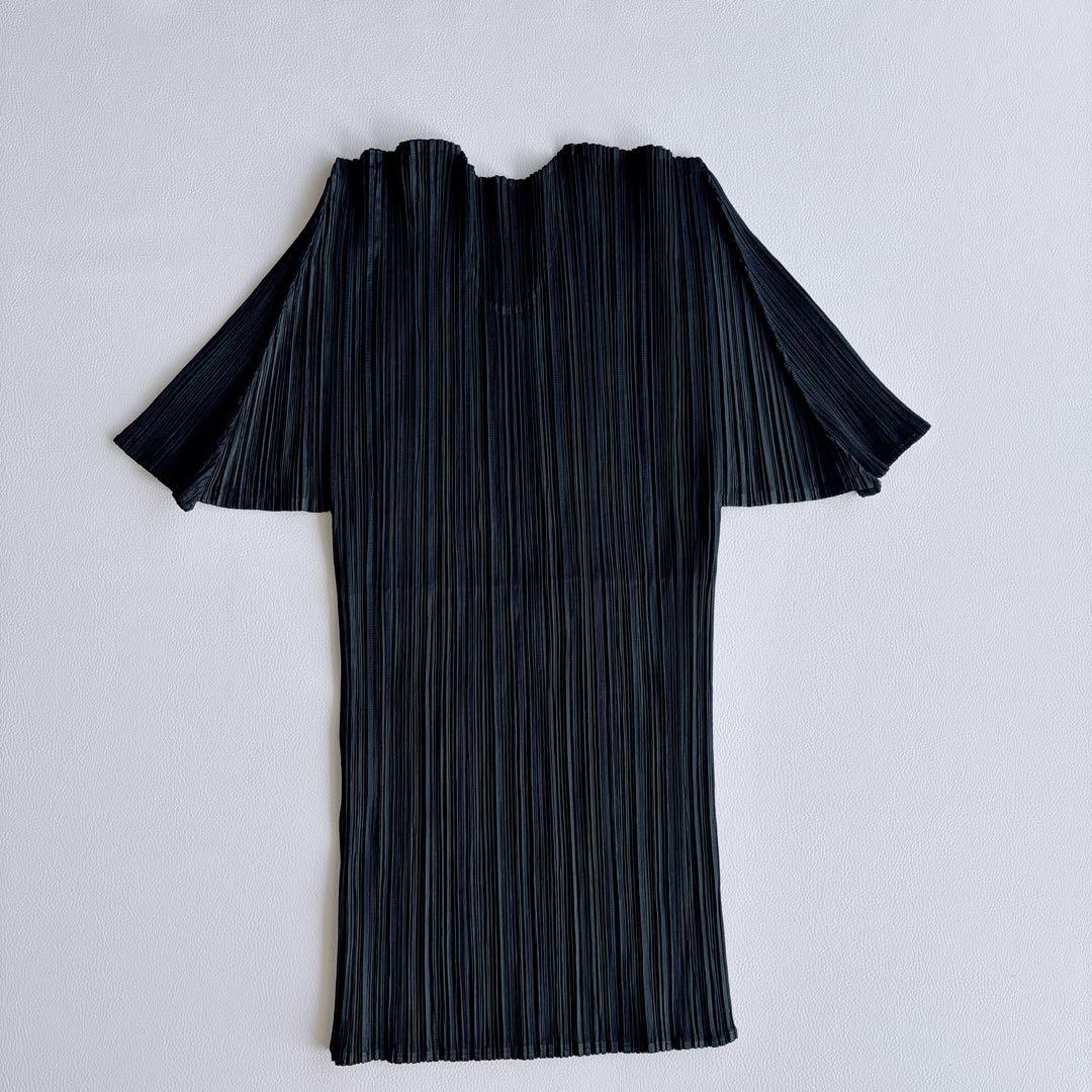 極美品✨PLEATS PLEASEプリーツプリーズ　トップス　半袖　サイズ4 黒