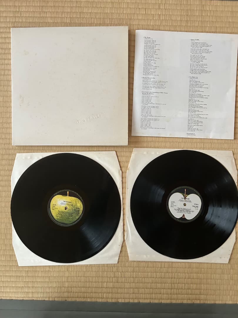 The BEATLES / White Album UK盤レコード（希少盤）