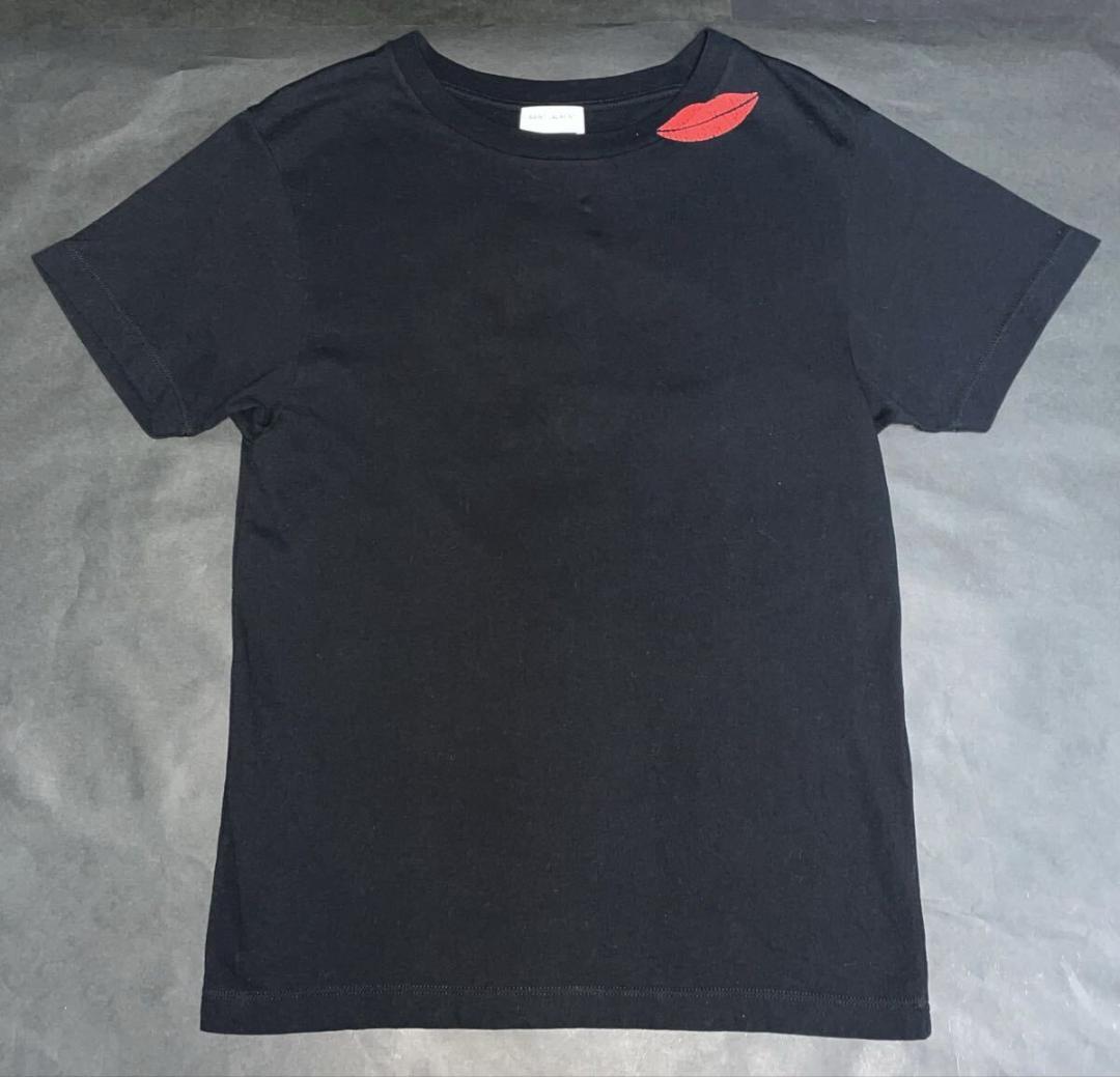 正規品★サンローランパリ★ワンポイント付クールネックTシャツ S 黒 参考9万円