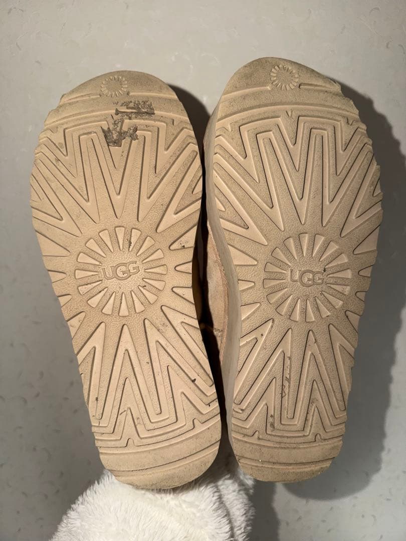 ugg クラシック ウルトラ ミニ プラットフォーム 厚底ブーツ サンド