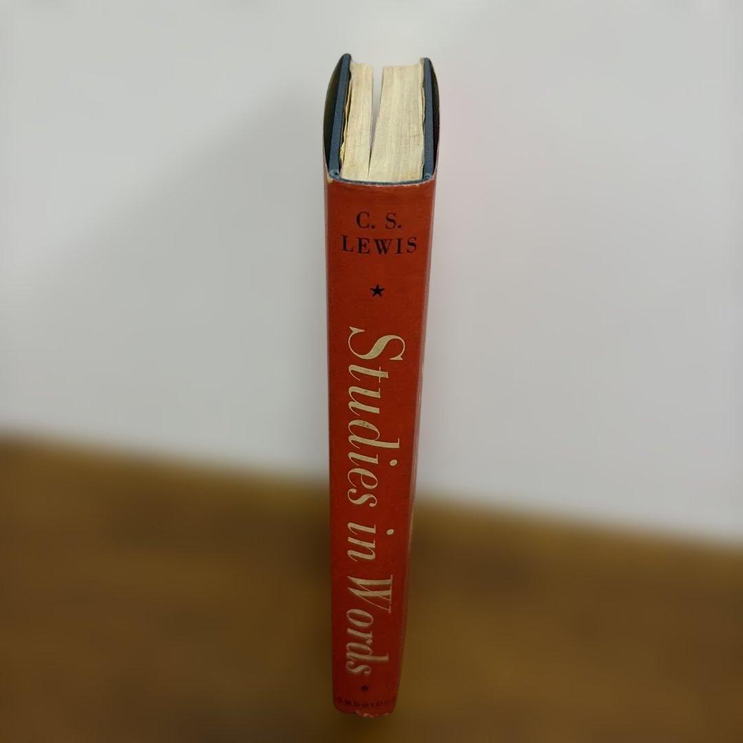Cambridge Studies in Words Book　ハードカバー