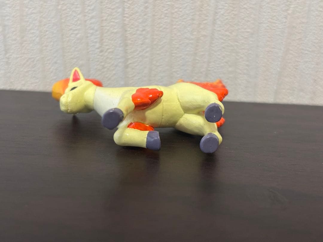 【初期】モンコレ ポニータ 廃盤 激レア 正規品