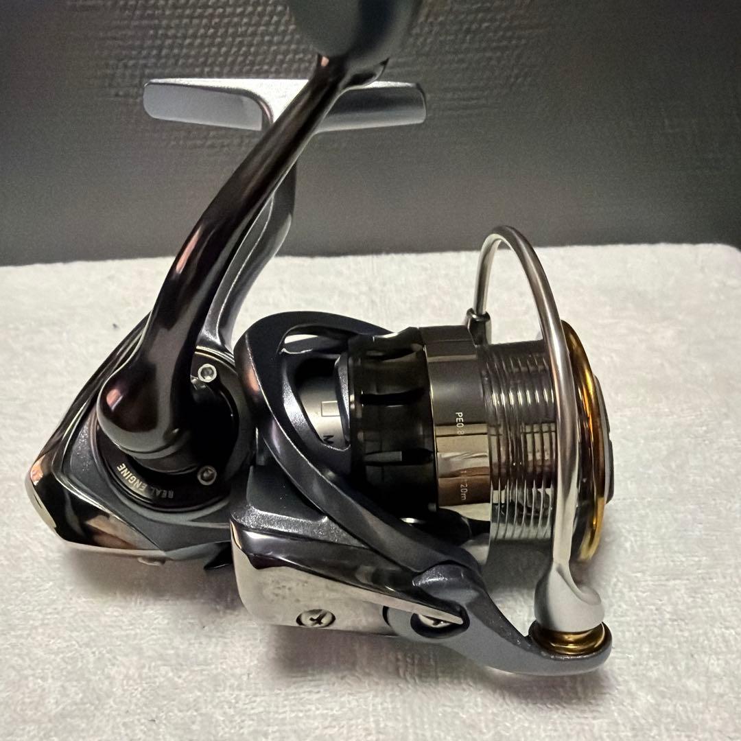 Daiwa LUVIAS ルビアス 2508PE-H スピニングリール