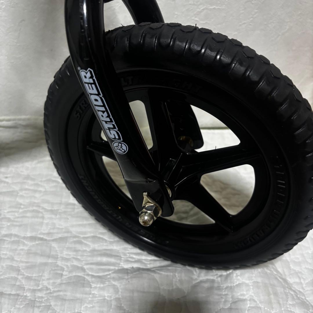 【美品】ストライダー スポーツモデル SPORT 12インチ グリーン