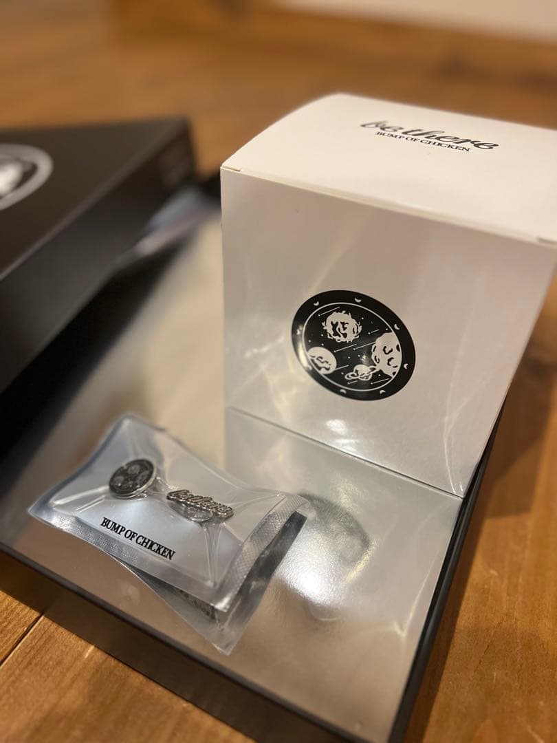 BUMP OF CHICKEN 初回限定版グッズ