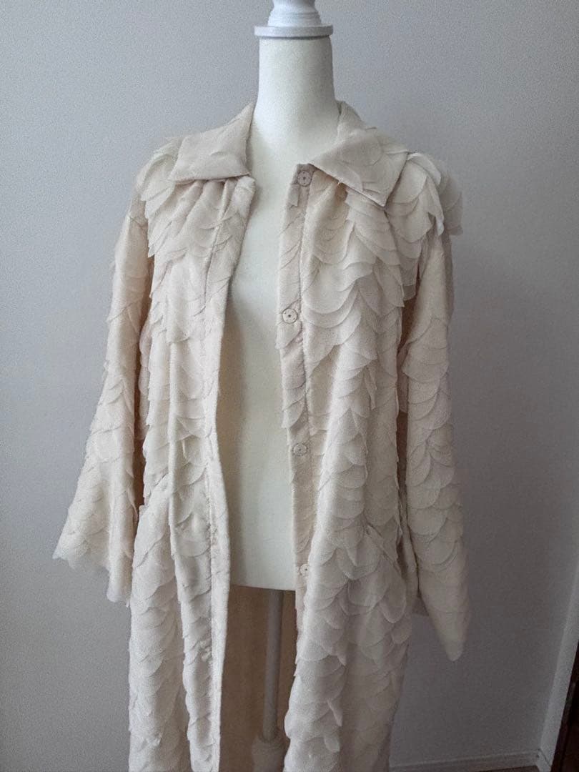 【未使用美品】ZARA コート　フリル　シースルー　アイボリー　お洒落　XL