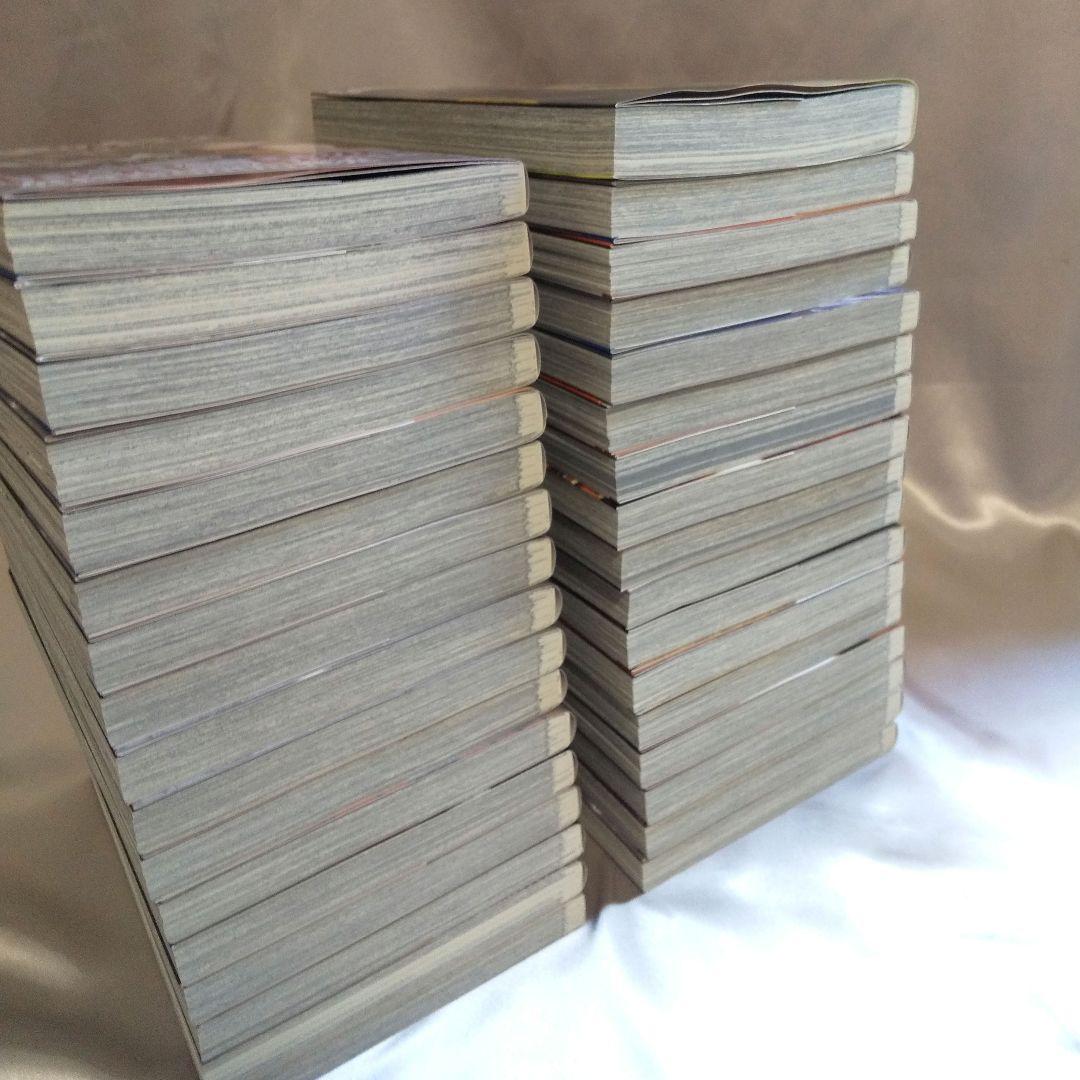 帯付26冊　進撃の巨人全巻 収納BOXケース箱付・関連本・セット