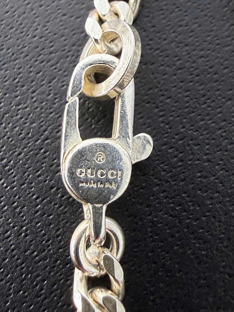 GUCCI シルバーチェーンネックレス　☆