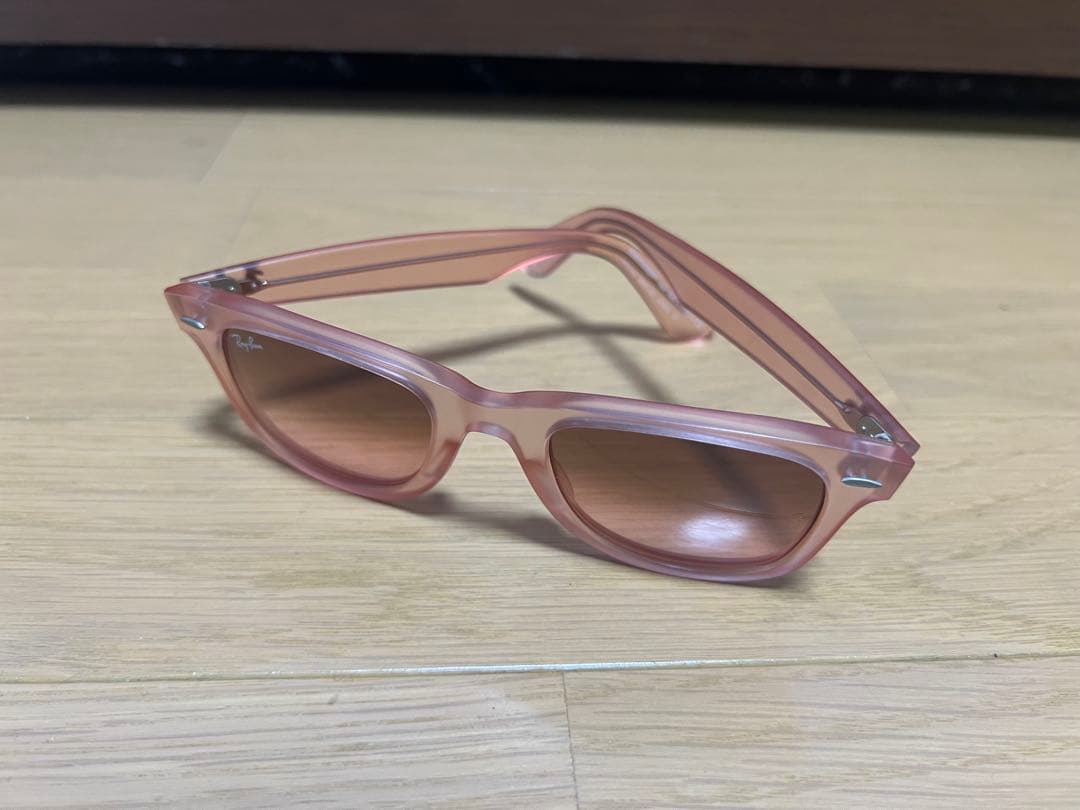 レイバン Ray-Ban Wayfarer ICE POP サングラス ピンク