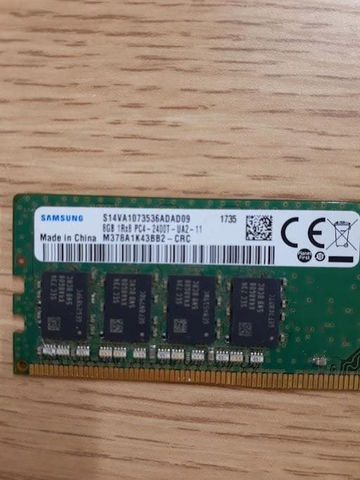 星*海様 L0217-04PCメモリSamsungDDR4 (PC4-2400T