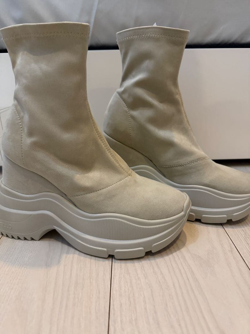 YELLOダブルスニーカーショートブーツMベージュ
