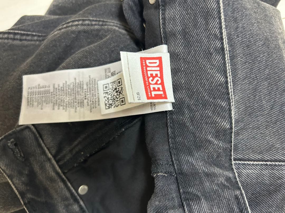 m*i様 【２０２４AW即完品】DIESELディーゼル★レイヤードデニムワイドフ