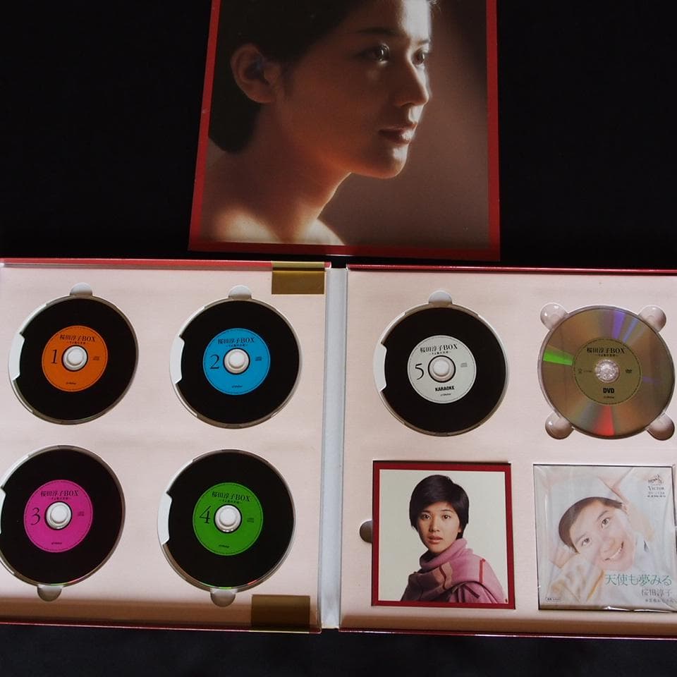 桜田淳子 ボックスそよ風の天使 完全限定生産5CD＋1DVD 写真集 歌詞集付き
