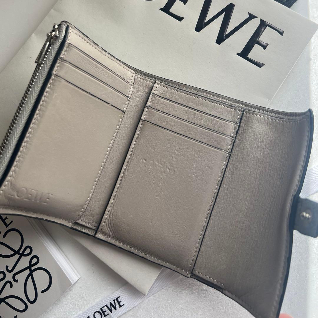 203 美品 LOEWE ロエベ 3つ折り財布