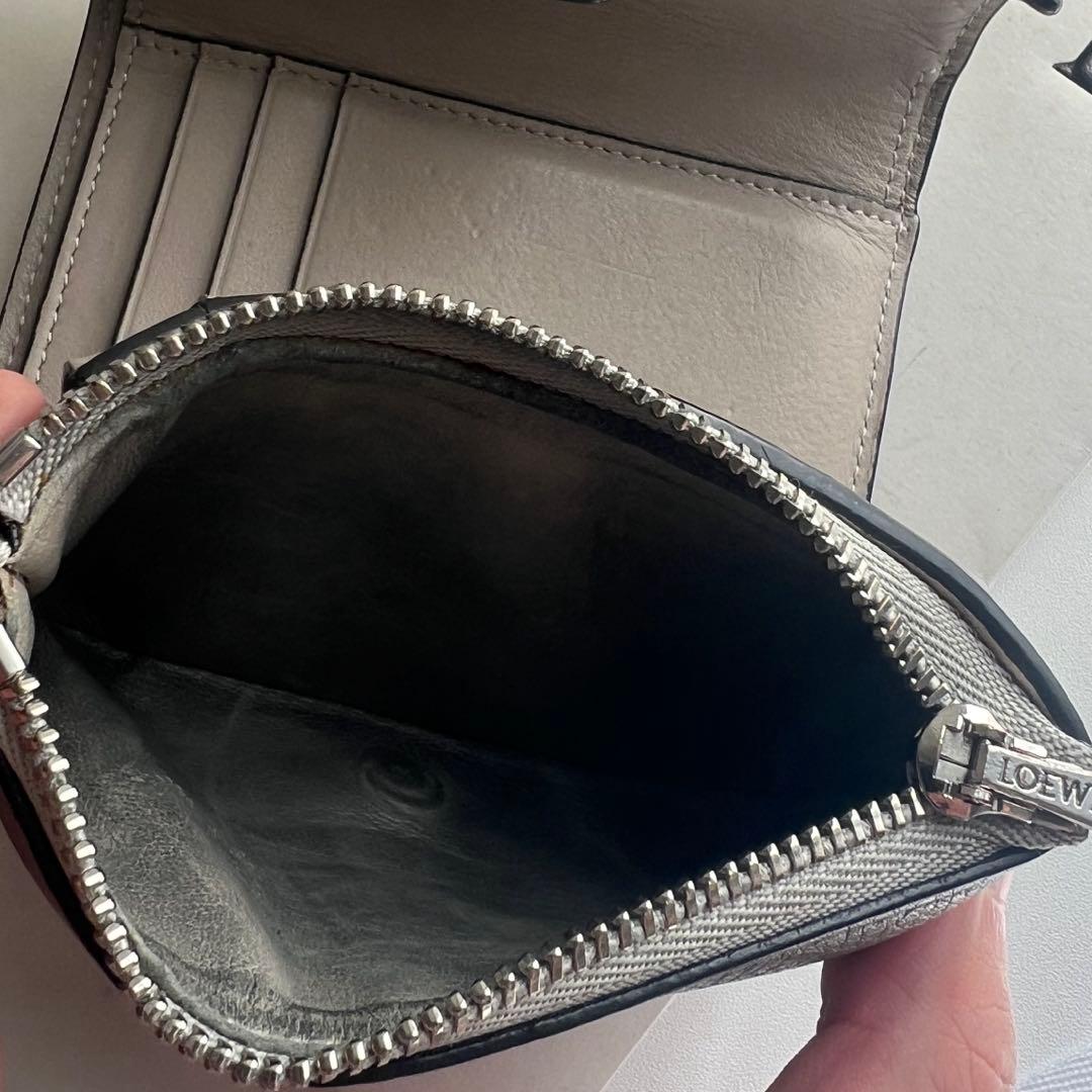 203 美品 LOEWE ロエベ 3つ折り財布