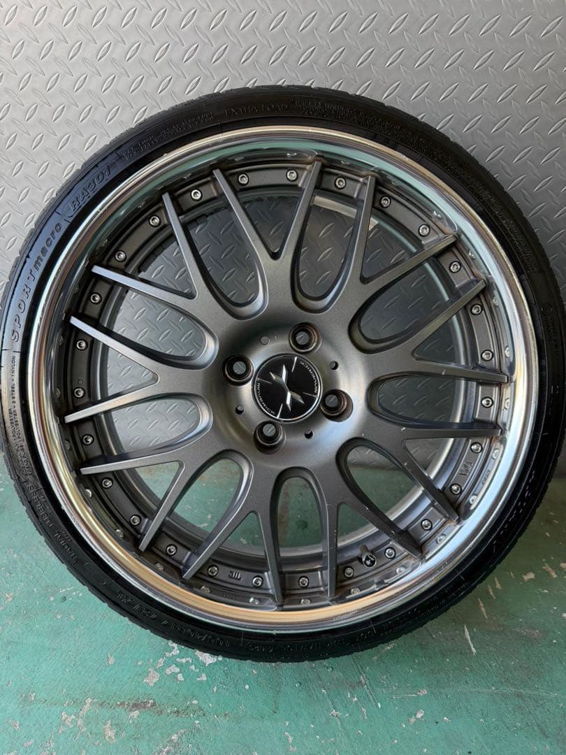 MAVEVICKブランド 165/40R17 4本セット。