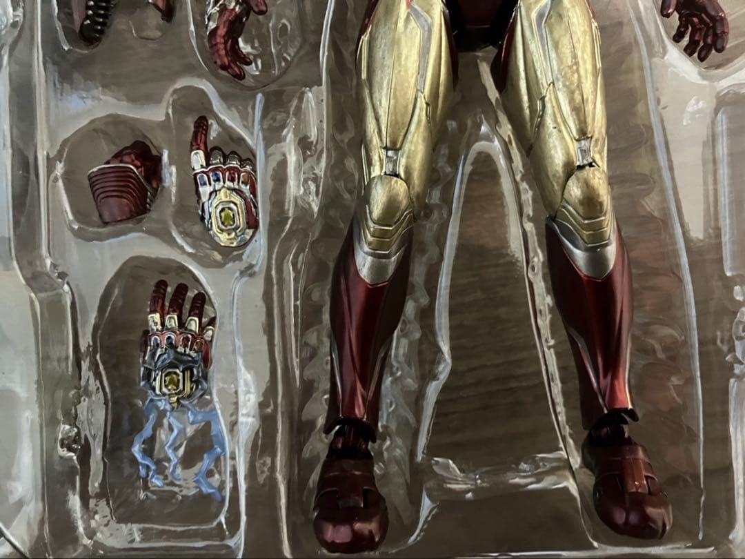SHフィギュアーツ　アイアンマンマーク８５ アイアムアイアンマン