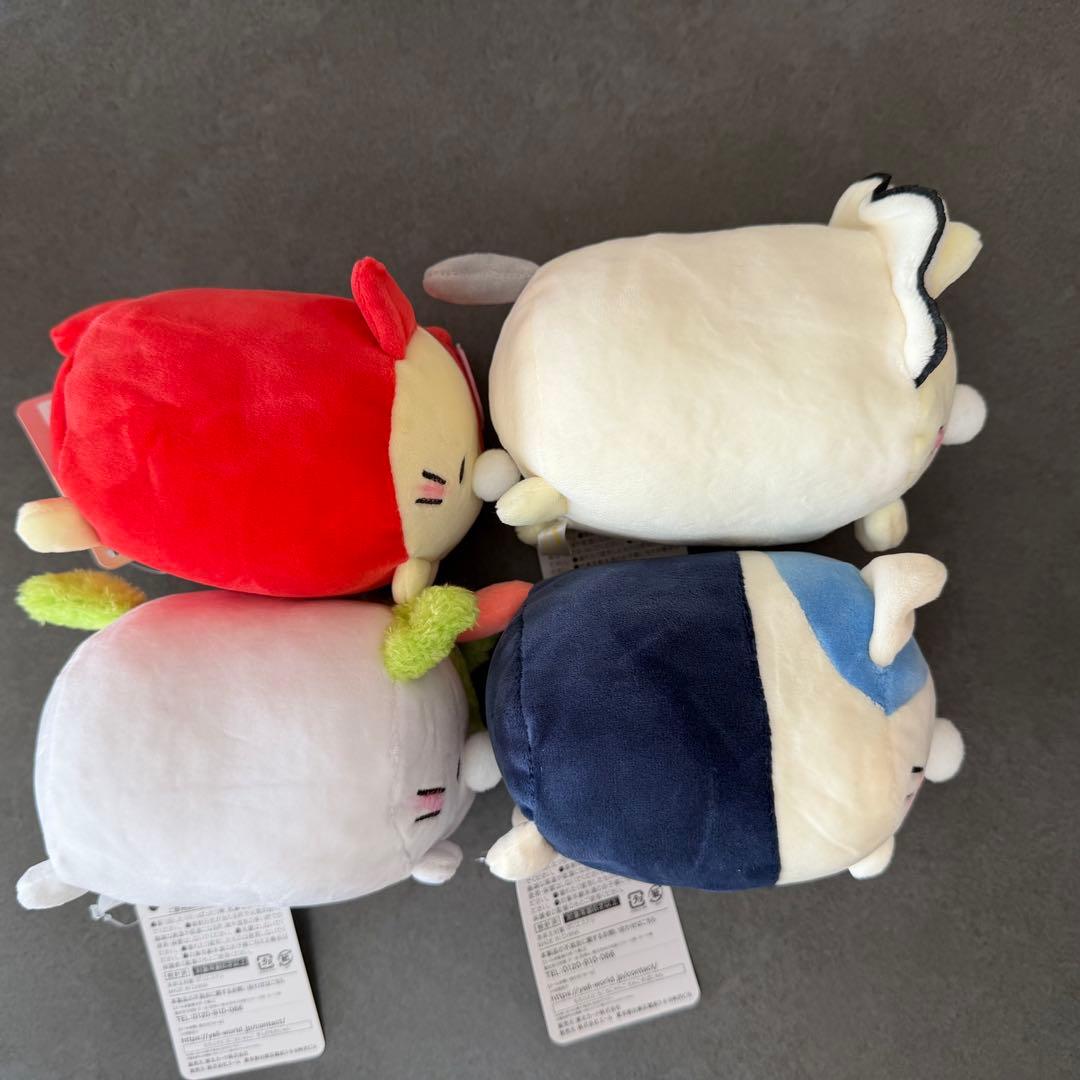【新品】　ころころにゃんこ　ぬいぐるみ　4体セット
