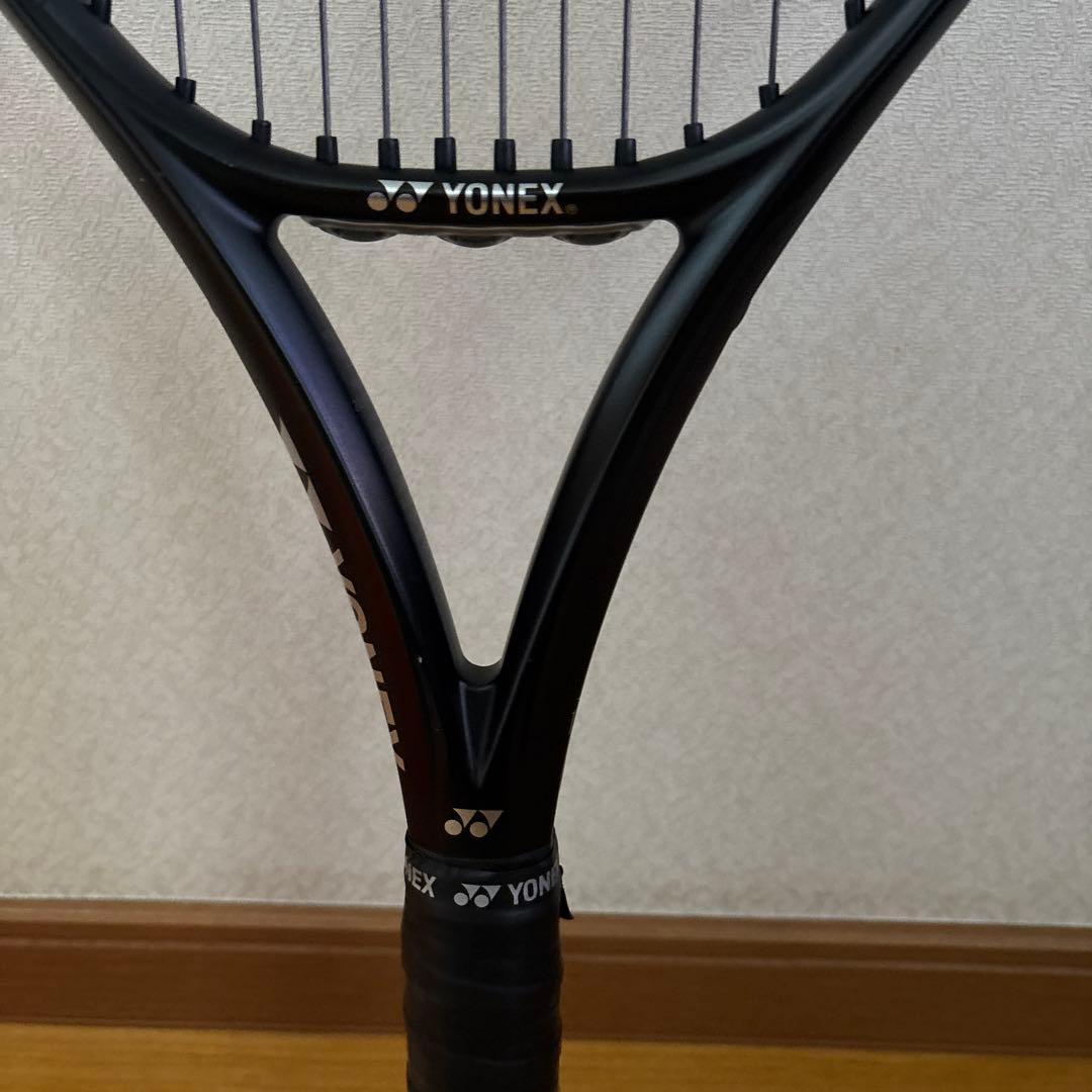 硬式テニスラケットYONEX ヨネックス 07Eゾーン100 黒