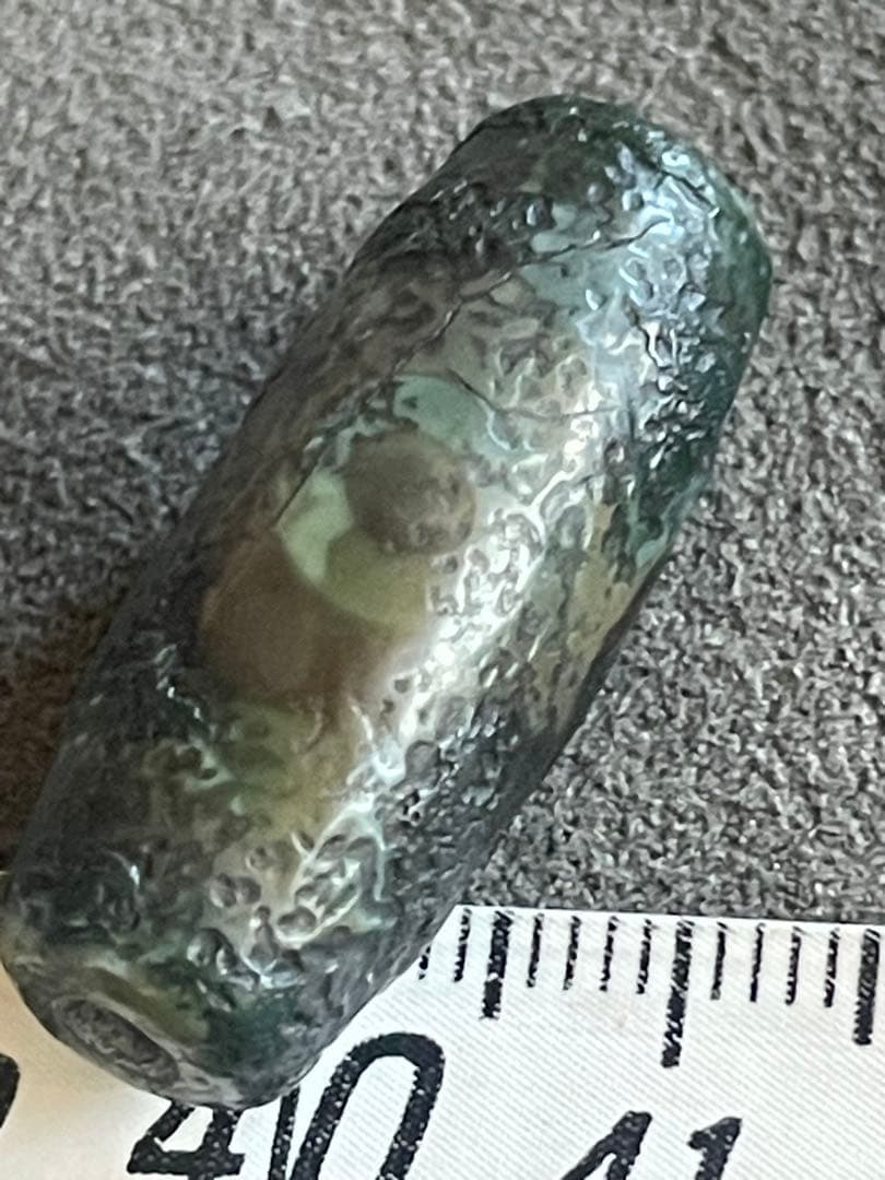 チベット虎牙3眼天珠　エッチド技法染　出土系