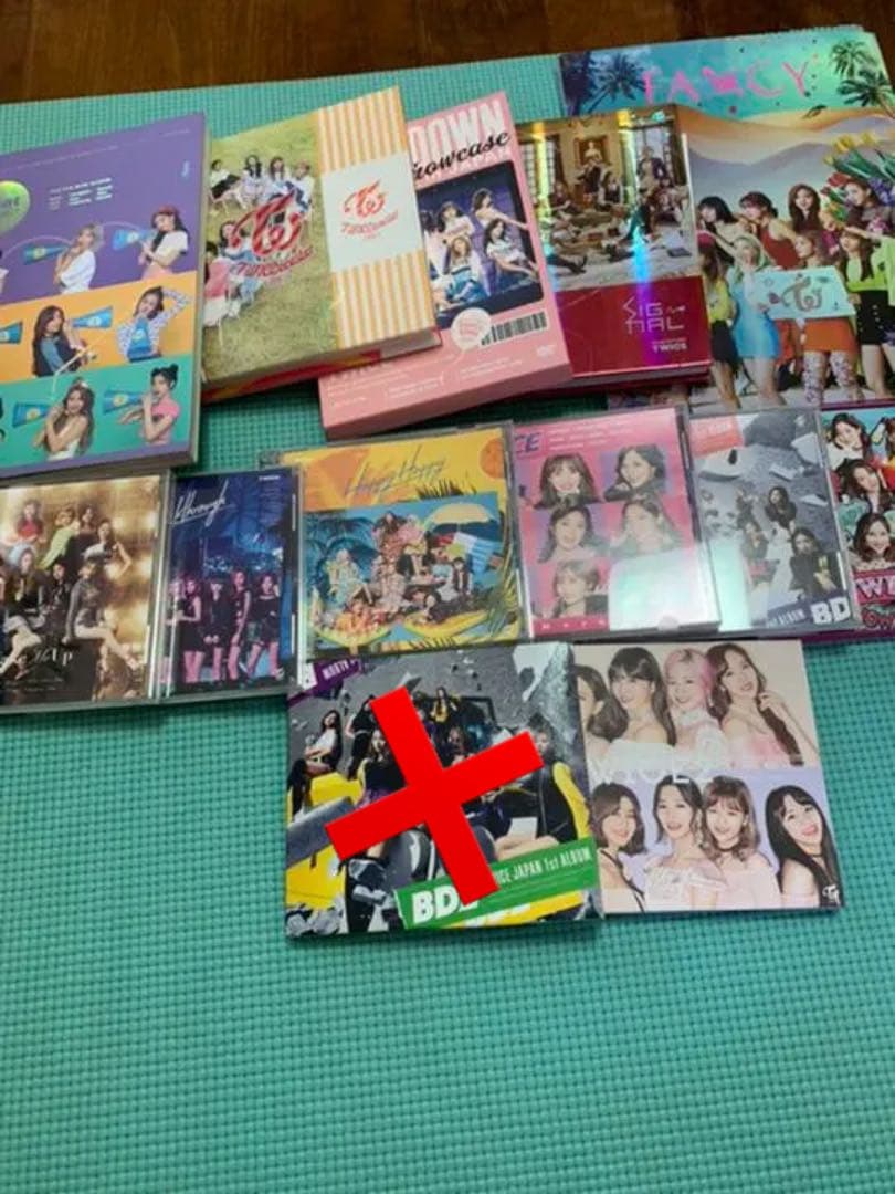 TWICE公式グッズ