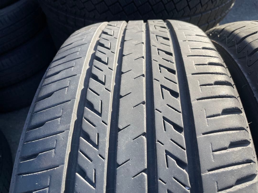 中古タイヤ4本セット！215/50R17 セイバーリングSL201 2022年製