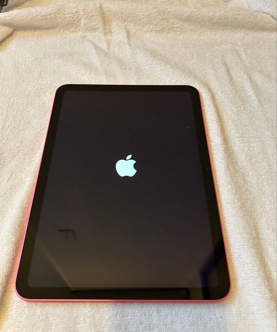 iPad第10世代　64GBタブレット