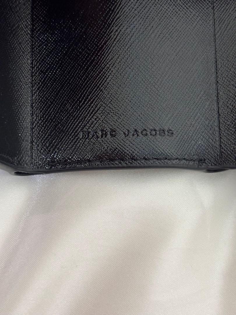 MARC JACOBS ブラック 三つ折り財布